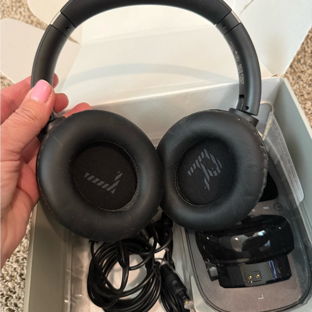 Black over ear headphones for tv with transmitter